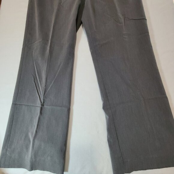 Jones New York Signature Gray Career Pants Size 6P Petite Lined Straight Leg - Picture 2 of 9